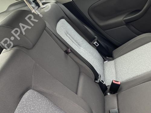 Used Rear seat Rear seat SEAT ALTEA (5P1) 1.9 TDI (105 hp) 32295173 32295173