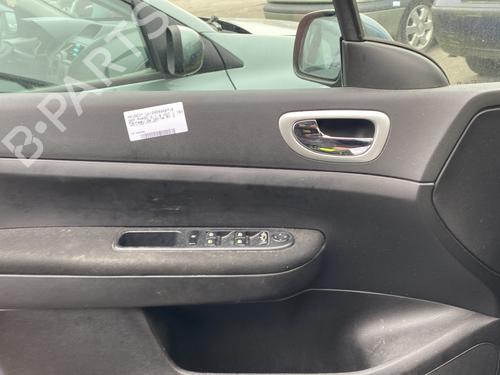 Venstre frontpanel PEUGEOT 307 (3A/C) 1.6 HDi 110 (109 hp) 21517877