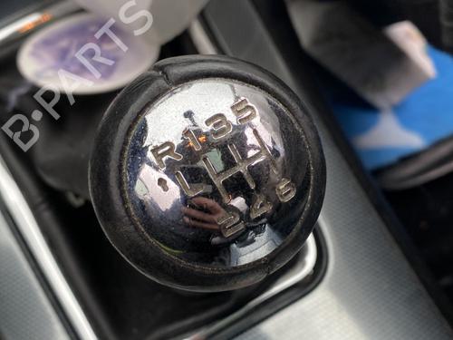 Used Gear lever PEUGEOT 407 (6D_) 2.0 HDi 135 (6DRHRH, 6DRHRE, 6DRHRG, 6DRHRJ) (136 hp) 29191642
