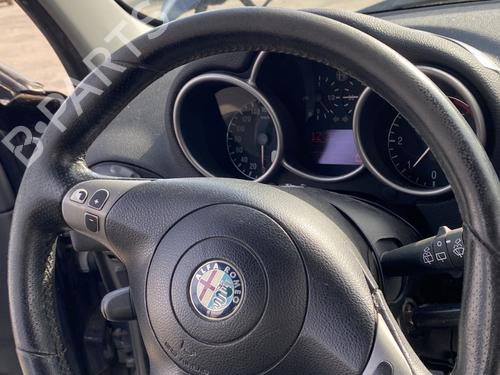 Used Steering wheel ALFA ROMEO 147 (937_) 1.9 JTD 16V (937.AXG1B, 937.BXG1B) (140 hp) 25873247