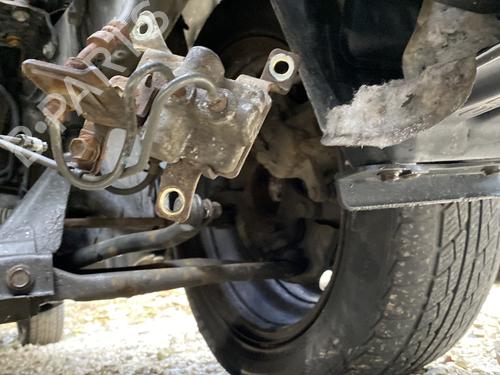 Used Left front brake caliper Left front brake caliper 25271240 25271240
