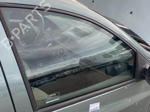front-right-door-window-renault-clio-iii-br01-cr01-2005-2006-2007-2008-2009-2010-2011-2012-2013-2014-30816858 main image