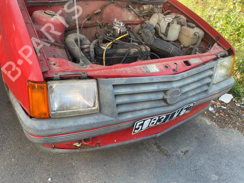 Used Front bumper Front bumper 36817208 36817208
