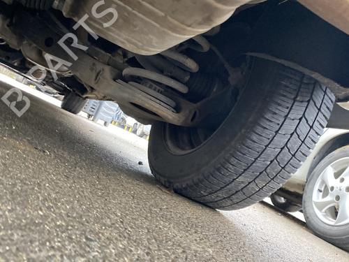 Used Right rear steering knuckle Right rear steering knuckle MERCEDES-BENZ VITO Bus (W639) 115 CDI (639.701, 639.703, 639.705) (150 hp) 30578124 30578124