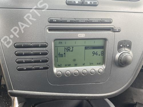 Radio SEAT LEON (1P1) 1.9 TDI | BP33933762E6 - Image 3