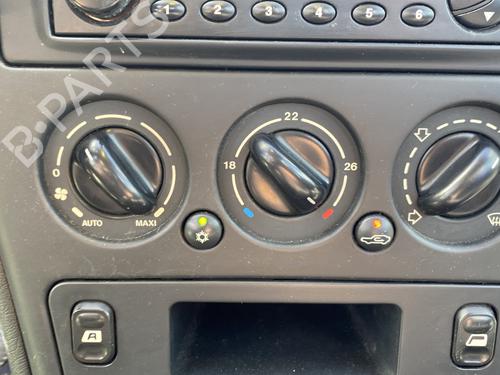 Used Climate control Climate control CITROËN XSARA (N1) 2.0 HDi 90 (90 hp) 33183565 33183565