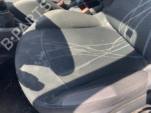 Used Left front seat Left front seat 37651616 37651616