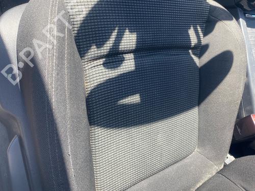 Left front seat PEUGEOT 5008 (0U_, 0E_) 1.6 HDi | BP37749901C15 - Image 3