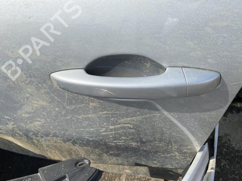 Used Front right exterior door handle RENAULT CLIO V (B7_) 1.0 TCe 90 (B7MT) (91 hp) 26431365