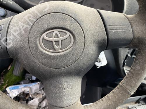 driver-airbag-toyota-rav-4-ii-_a2_-2000-2001-2002-2003-2004-2005-33183511 main image