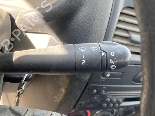 Used Steering column stalk RENAULT CLIO II (BB_, CB_) 1.5 dCi (B/CB07) (65 hp) 26930847