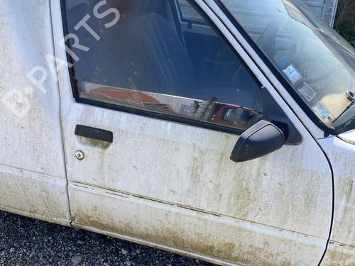 Used Right front door PEUGEOT 205 II (20A/C) 1.7 Diesel (60 hp) 25771493