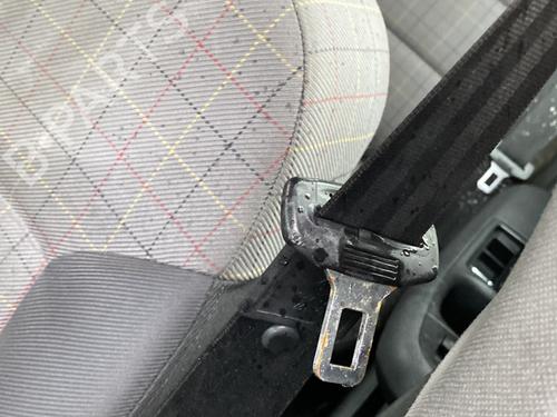 front-left-seatbelt-audi-allroad-c5-4bh-2000-2001-2002-2003-2004-2005-32303486 main image