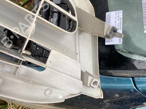 Used Grille Grille DAIHATSU TERIOS (J1_) 1.3 4WD (J102) (86 hp) 33117024 33117024