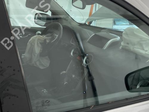 front-right-door-window-renault-koleos-i-hy_-2008-31969637 main image