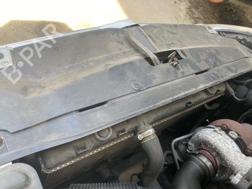 Used Front slam panel Front slam panel 37683543 37683543