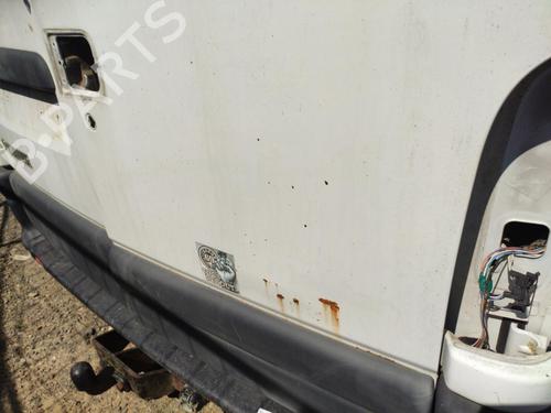 Used Right tailgate RENAULT MASTER II Van (FD) 2.8 dTI (114 hp) 22112475