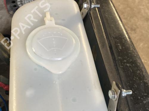 Used Windscreen washer tank Windscreen washer tank SUZUKI SJ410 1.0 (SJ410) (45 hp) 23784313 23784313