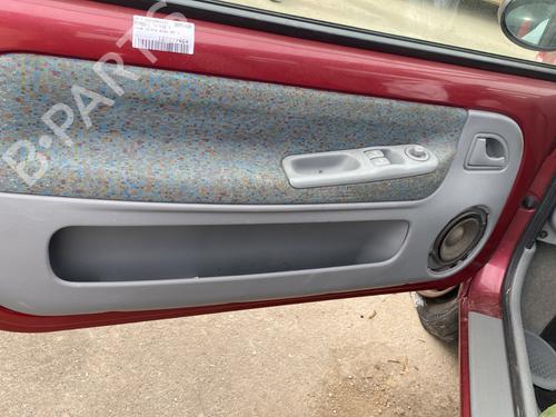 Used Front left panel RENAULT TWINGO I (C06_) 1.2 16V (C060) (60 hp) 32774491
