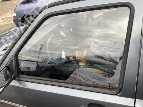 Türscheibe links vorne VW GOLF II (19E, 1G1) 1.6 TD | BP30683018C18 