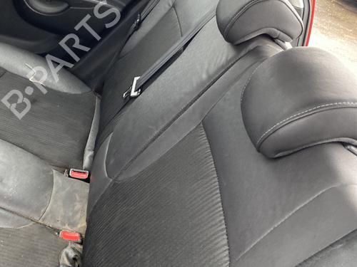 Sæde Bagtil Sæde Bagtil KIA PICANTO I (SA) 1.0 (63 hp) 31919273 31919273