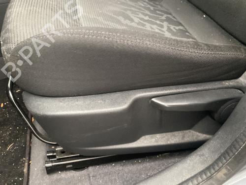 Used Left front seat Left front seat PEUGEOT 3008 I MPV (0U_) 1.6 HDi (114 hp) 32367108 32367108