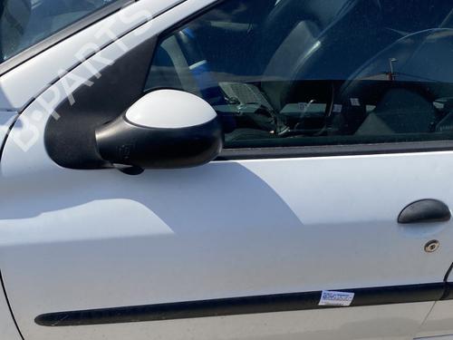 Dør venstre foran PEUGEOT 206 Hatchback (2A/C) 1.6 i (89 hp) 25890569