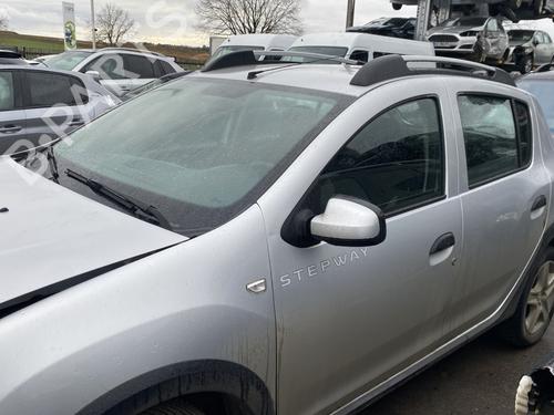Middle console DACIA SANDERO II 1.5 dCi | BP32045281I22  - Image 5