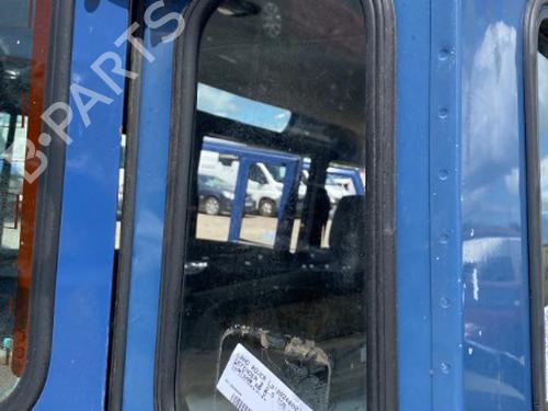 Rear right quarter glass LAND ROVER DEFENDER Station Wagon (L316, L315) 2.5 Td5 4x4 (L316) | BP22122785C92 