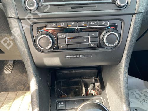 Climate control VW GOLF VI (5K1) | BP34220575I5 - Image 3
