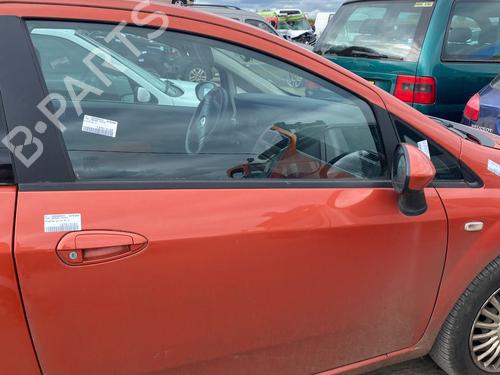 right-front-door-fiat-grande-punto-199_-2005-36309240 main image