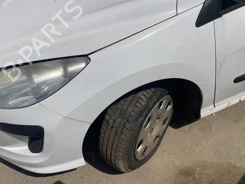 Left front fenders PEUGEOT 308 I (4A_, 4C_) 1.6 HDi | BP26001703C41 