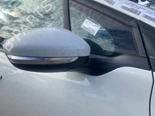Used Right mirror Right mirror PEUGEOT 208 I (CA_, CC_) 1.6 BlueHDi 100 (100 hp) 40027619 40027619