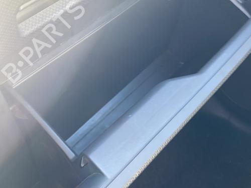 Used Glove box Glove box TOYOTA URBAN CRUISER (_P1_) 1.4 D-4D 4WD (NLP115_, NLP115R) (90 hp) 25271207 25271207