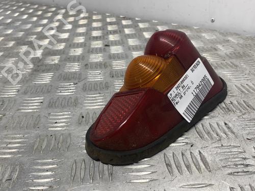 Used Right taillight Right taillight RENAULT 4 Box Body/MPV (R21_, R23_) 1.0 (34 hp) 30849263 30849263