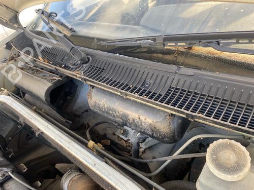 Used Scuttle panel Scuttle panel PEUGEOT 405 I (15B) 1.6 (94 hp) 40502452 40502452