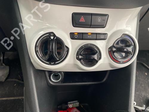 Used Climate control Climate control PEUGEOT 208 I (CA_, CC_) 1.0 VTi (68 hp) 34568732 34568732