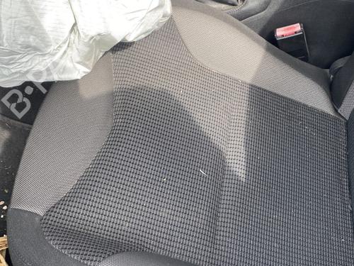 Left front seat PEUGEOT 308 I (4A_, 4C_) 1.6 HDi | BP25867068C15 