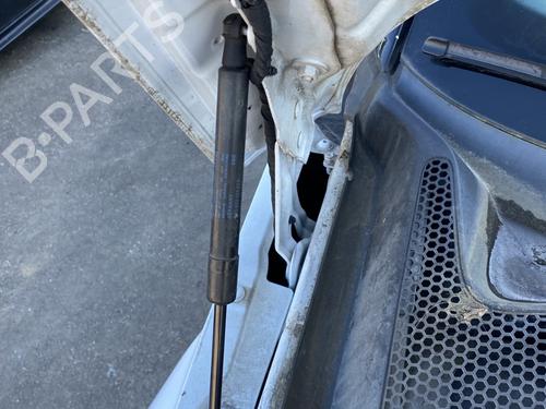 Used Hood lift support AUDI A1 Sportback (8XA, 8XF) 1.6 TDI (90 hp) 24400364