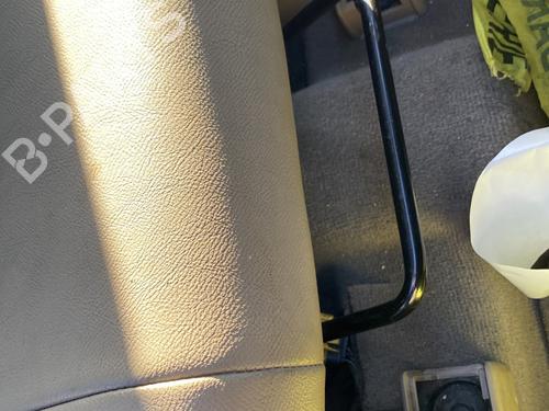 Used Right front seat Right front seat JEEP COMPASS (MK49) 2.2 CRD 4x4 (163 hp) 29318104 29318104