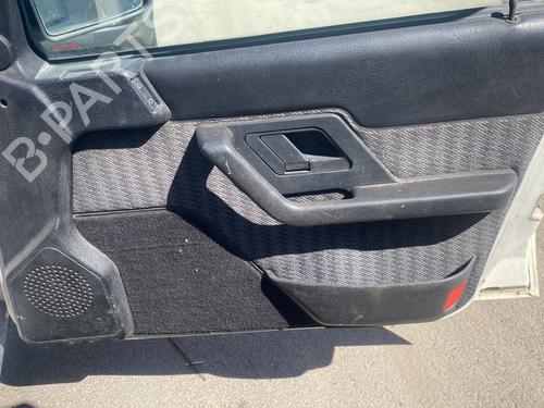 Høyre frontpanel Høyre frontpanel CITROËN BX (XB-_) TRD Turbo (90 hp) 33843161 33843161