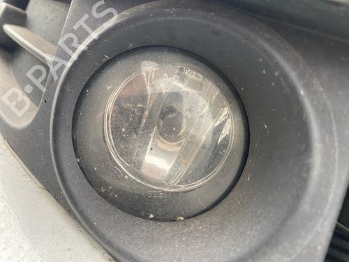 Used Right front fog light Right front fog light 39606937 39606937
