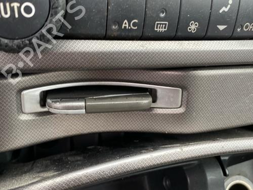 Used Card reader Card reader RENAULT LAGUNA II Grandtour (KG0/1_) 2.2 dCi (KG0F) (150 hp) 40436843 40436843
