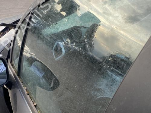 BP32167725C18 main image