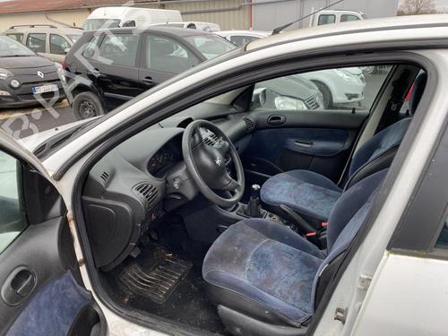Left mirror PEUGEOT 206 Hatchback (2A/C) 2.0 HDI 90 | BP19909095C26 