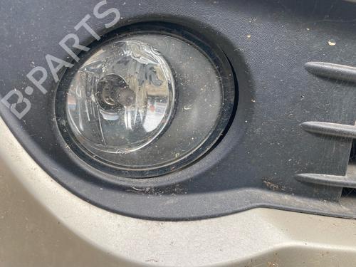 Used Right front fog light Right front fog light 39449173 39449173