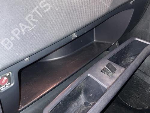 Used Glove box Glove box 21492656 21492656