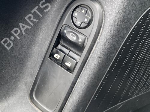 Used Left front window switch CITROËN C3 II (SC_) 1.4 HDi 70 (SC8HZC, SC8HR0, SC8HP4) (68 hp) 30567388