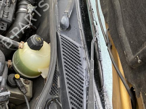 Used Scuttle panel Scuttle panel RENAULT CLIO II (BB_, CB_) 1.5 dCi (B/CB07) (65 hp) 31655132 31655132