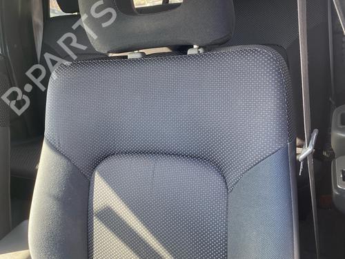 Asiento delantero izquierdo Asiento delantero izquierdo 39138107 39138107